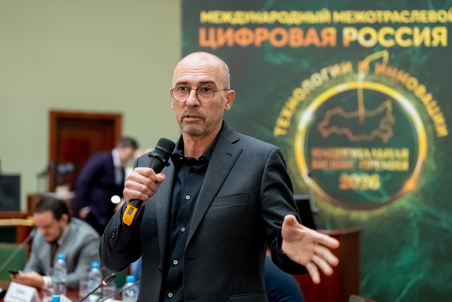 Нейросети против джуниоров: Сергей Вотяков назвал главный парадокс российской ИТ-отрасли